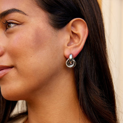 Sofia Verdrehte Silber Creolen